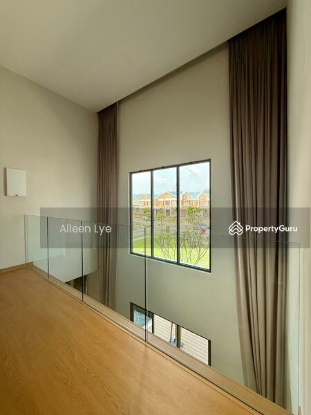 2nd Living area